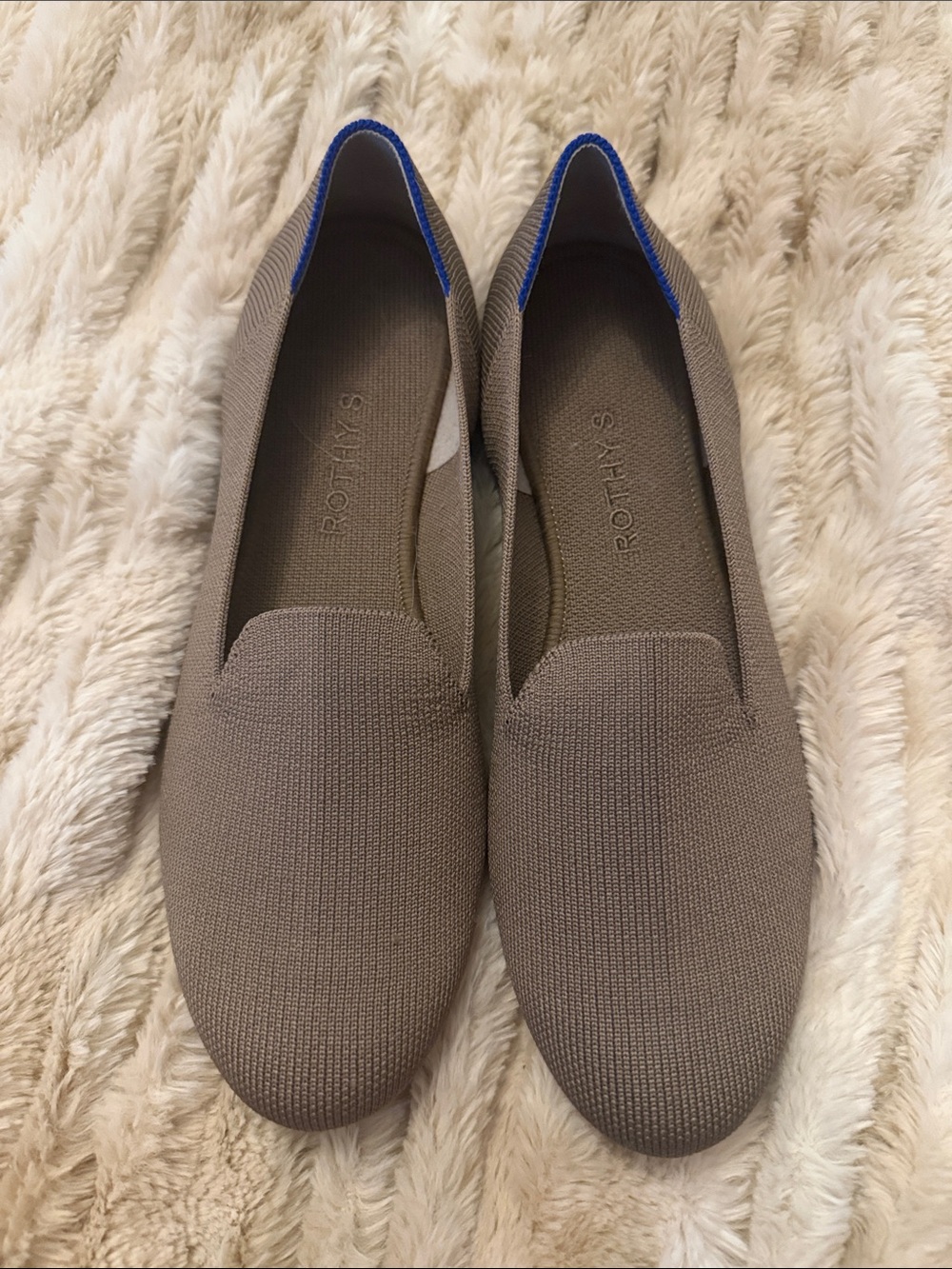Rothy's Taupe Women’s Loafer Knit Flats in Portobello 8.5 9 - Picture 2 of 5